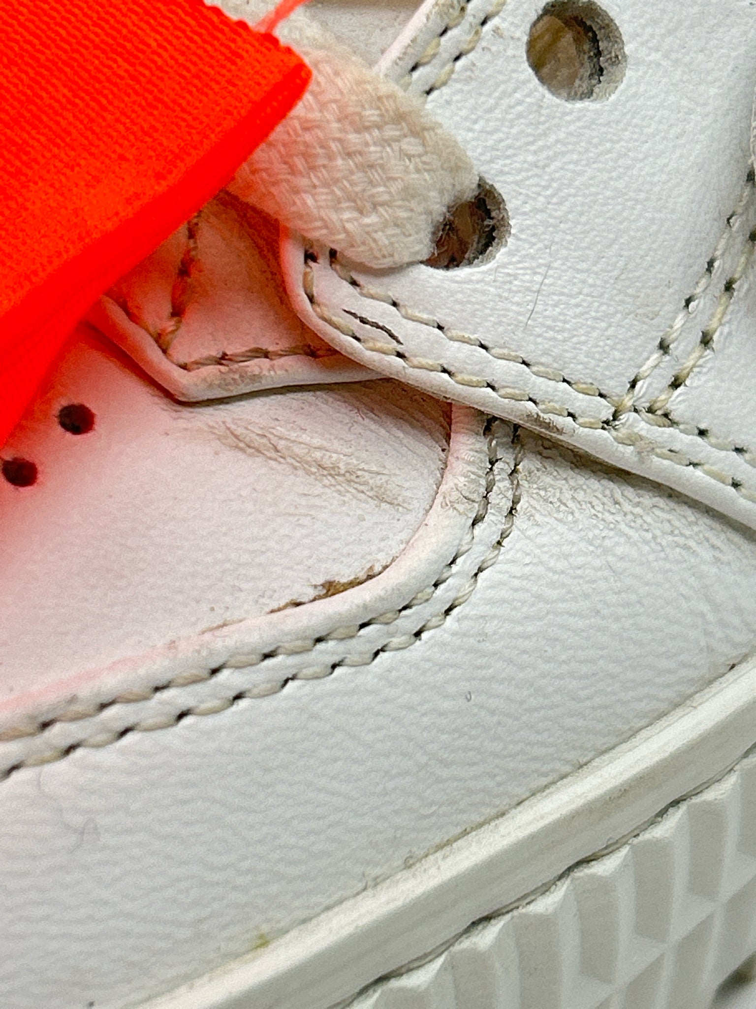 OFF-WHITE Size 36 White Print Women Sneakers