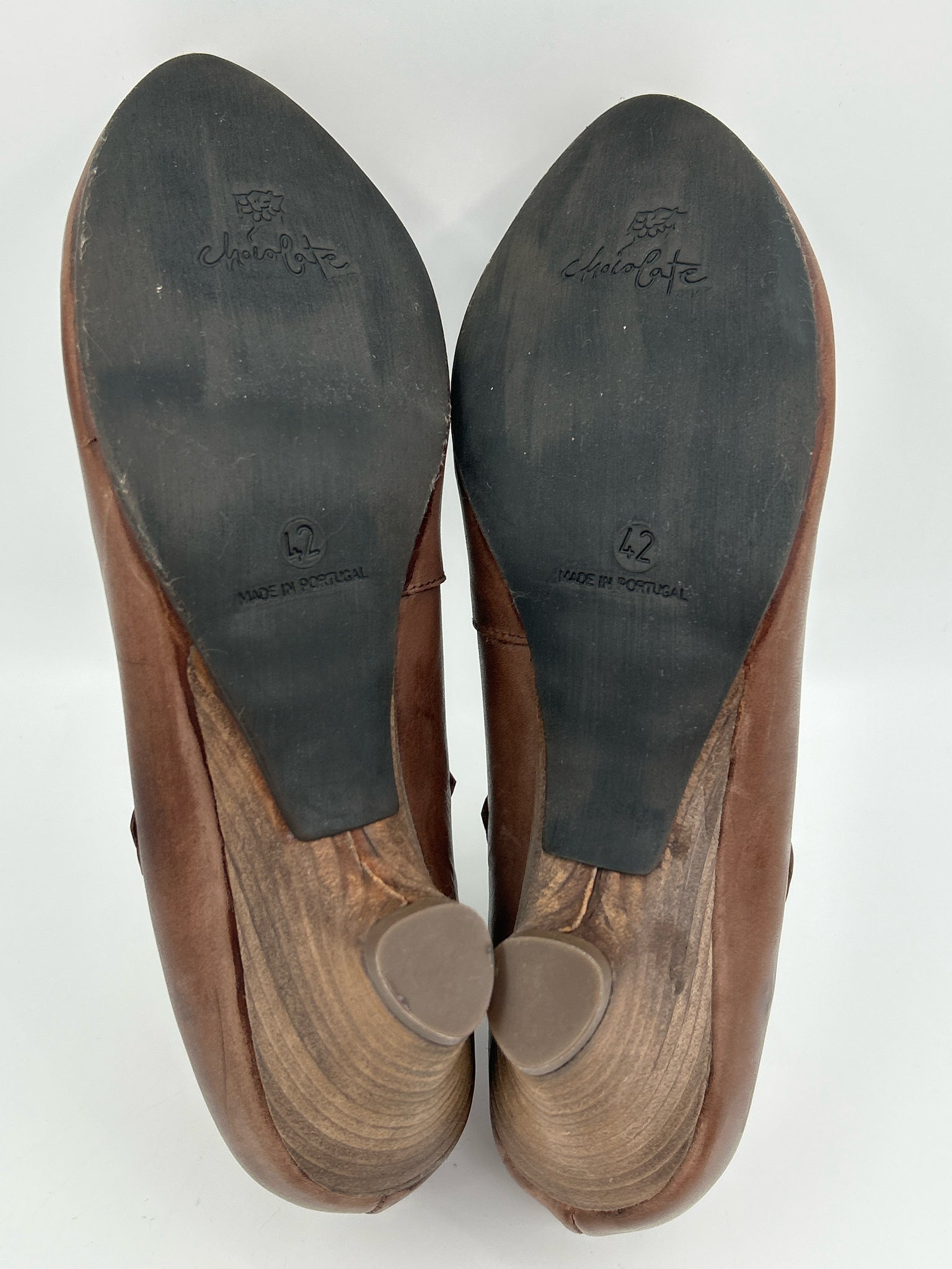CHOCOLATE Size 10.5/11 Brown Women Booties