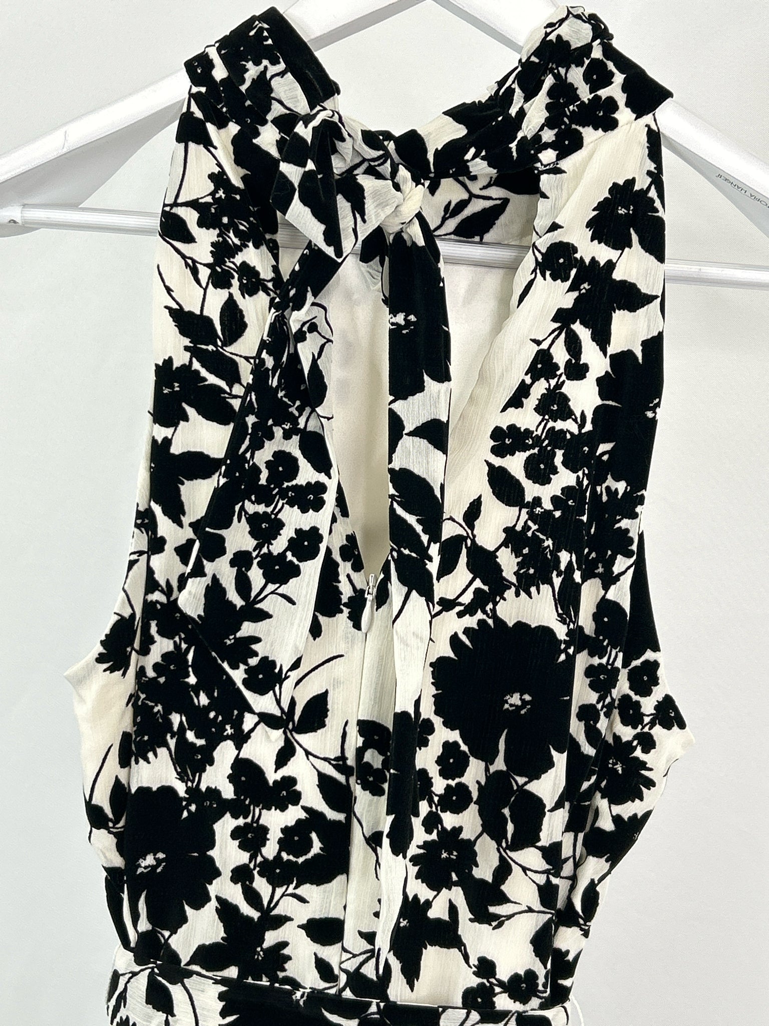 Alex Marie Size 14 White and black Women Dress