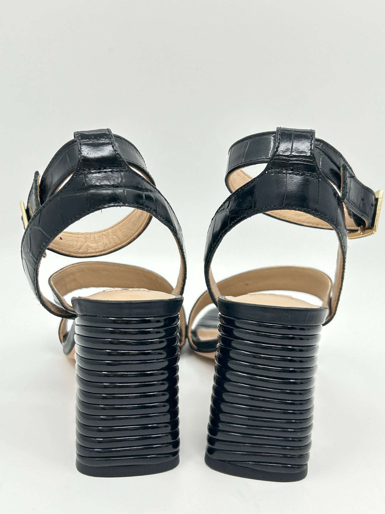 ANTONIO MELANI Size 7M Black Women Pumps