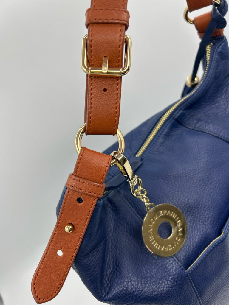 ISSAC MIZRAHI BLUE AND TAN Purse