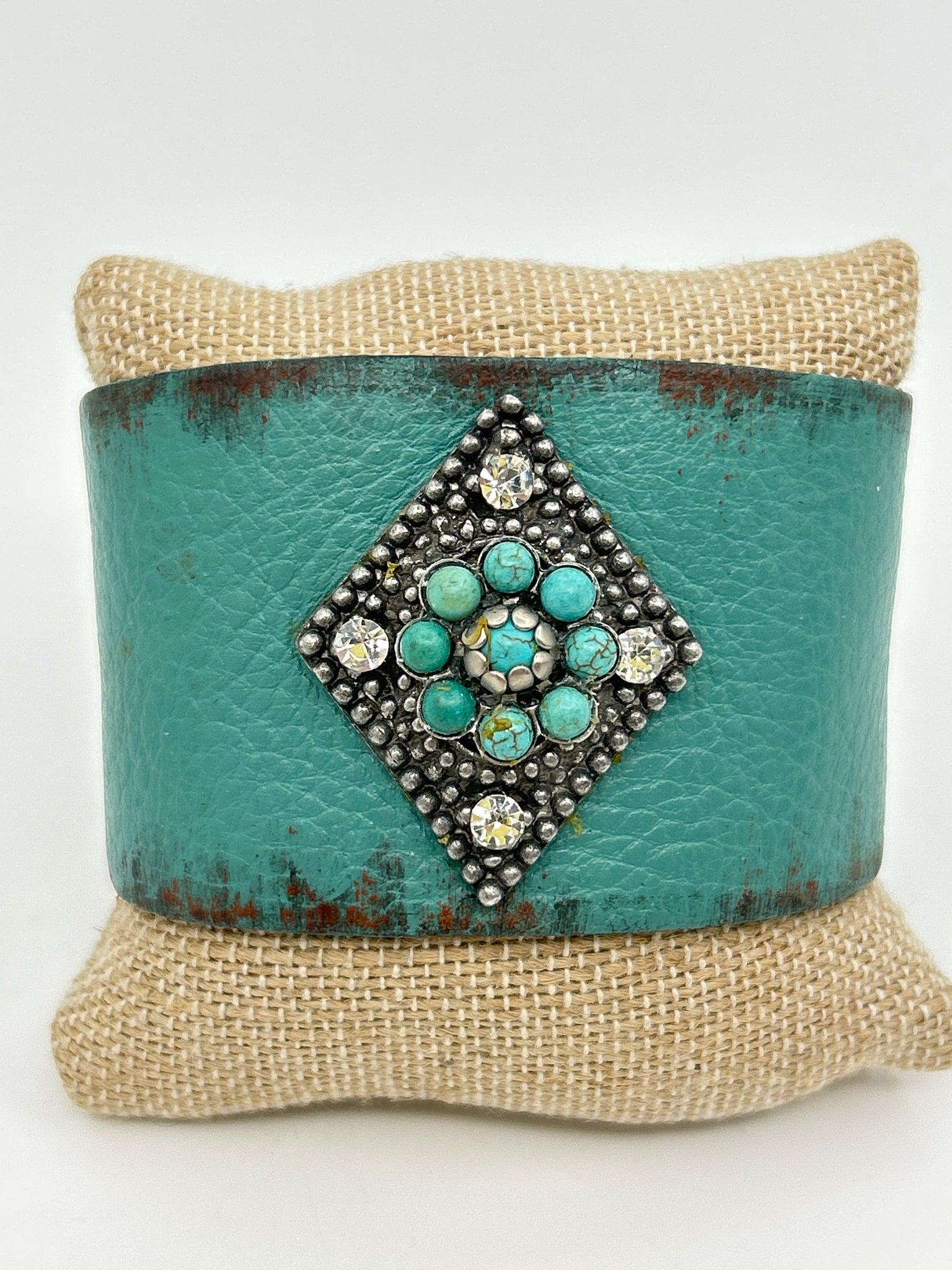 NO BRAND Turqouise Bracelet