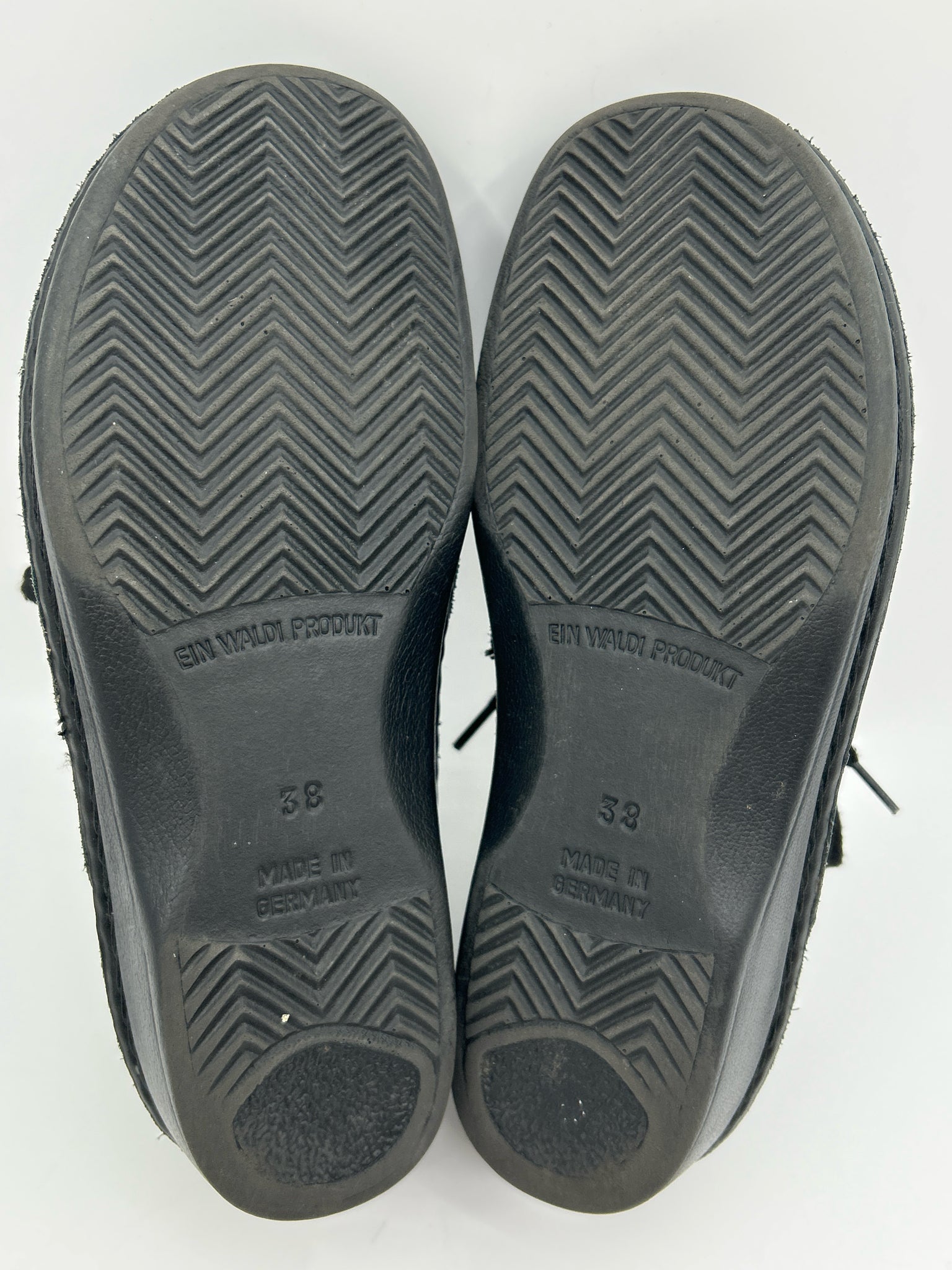 FINN COMFORT Size 38/8 Black Women Shoes