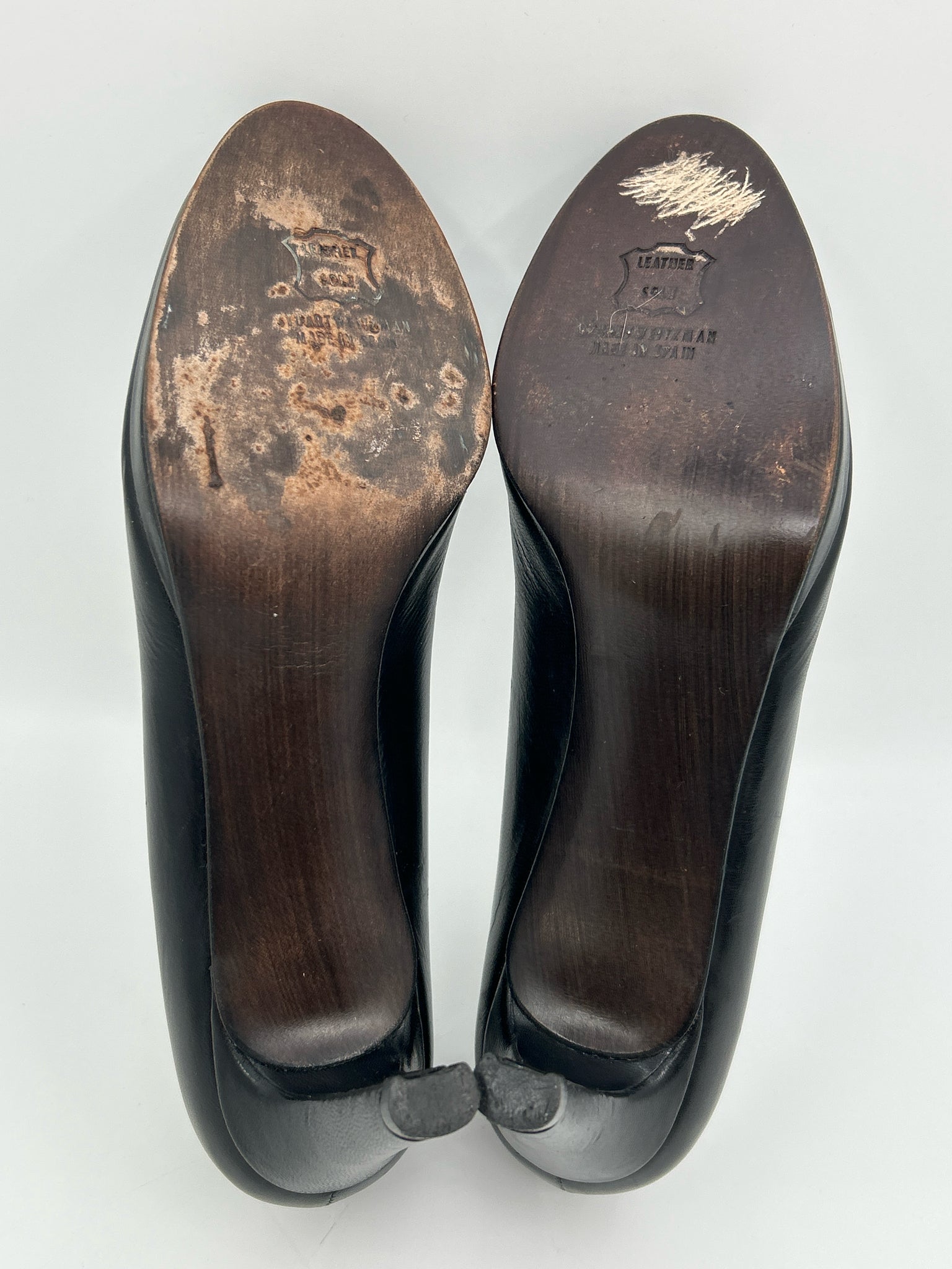 STUART WEITZMAN Size 8.5M Black Women Pumps