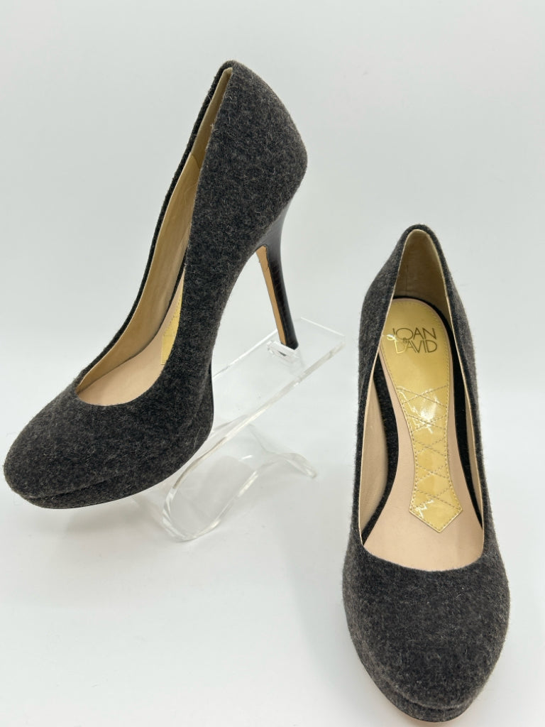 JOAN & DAVID Women Size 7M Charcoal Pumps