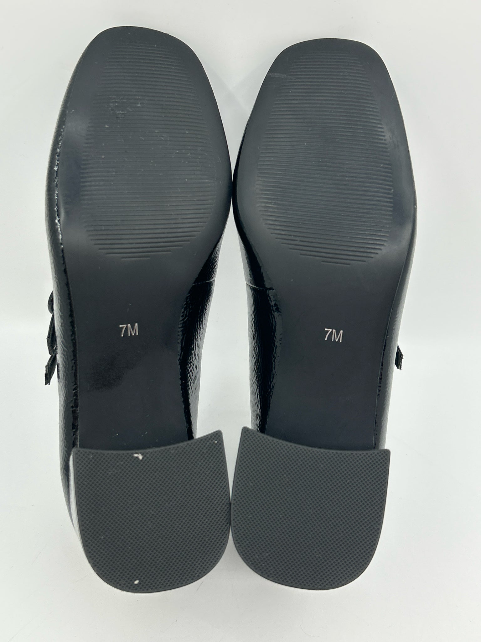 STEVE MADDEN Size 7M Black Women Pumps