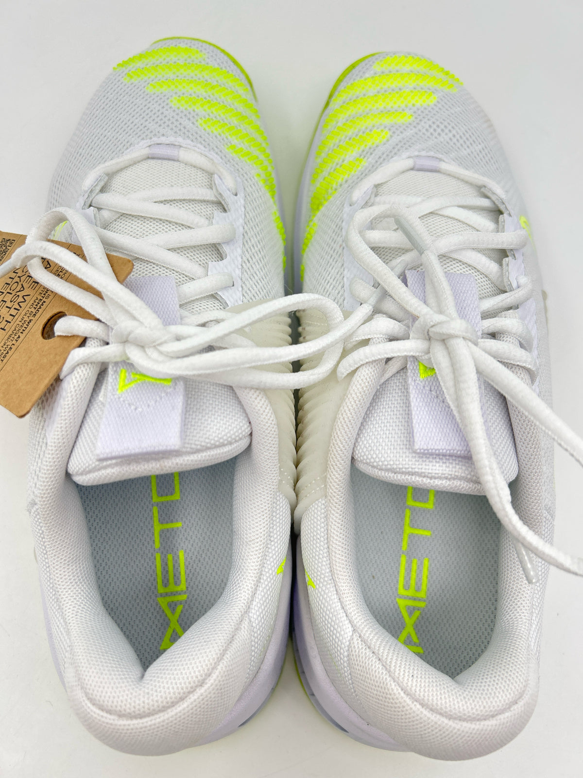NIKE Size 9.5 White Women Sneakers