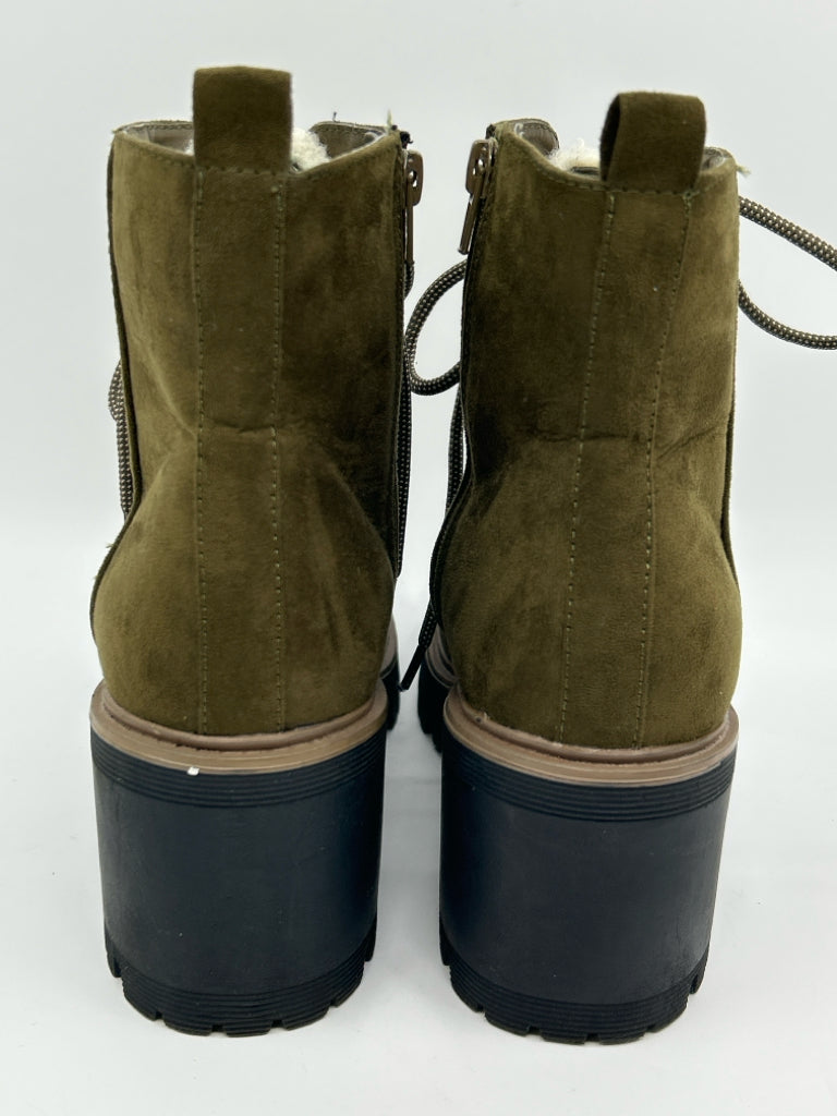 ESPRIT Women Size 9.5M OLive Green Boots