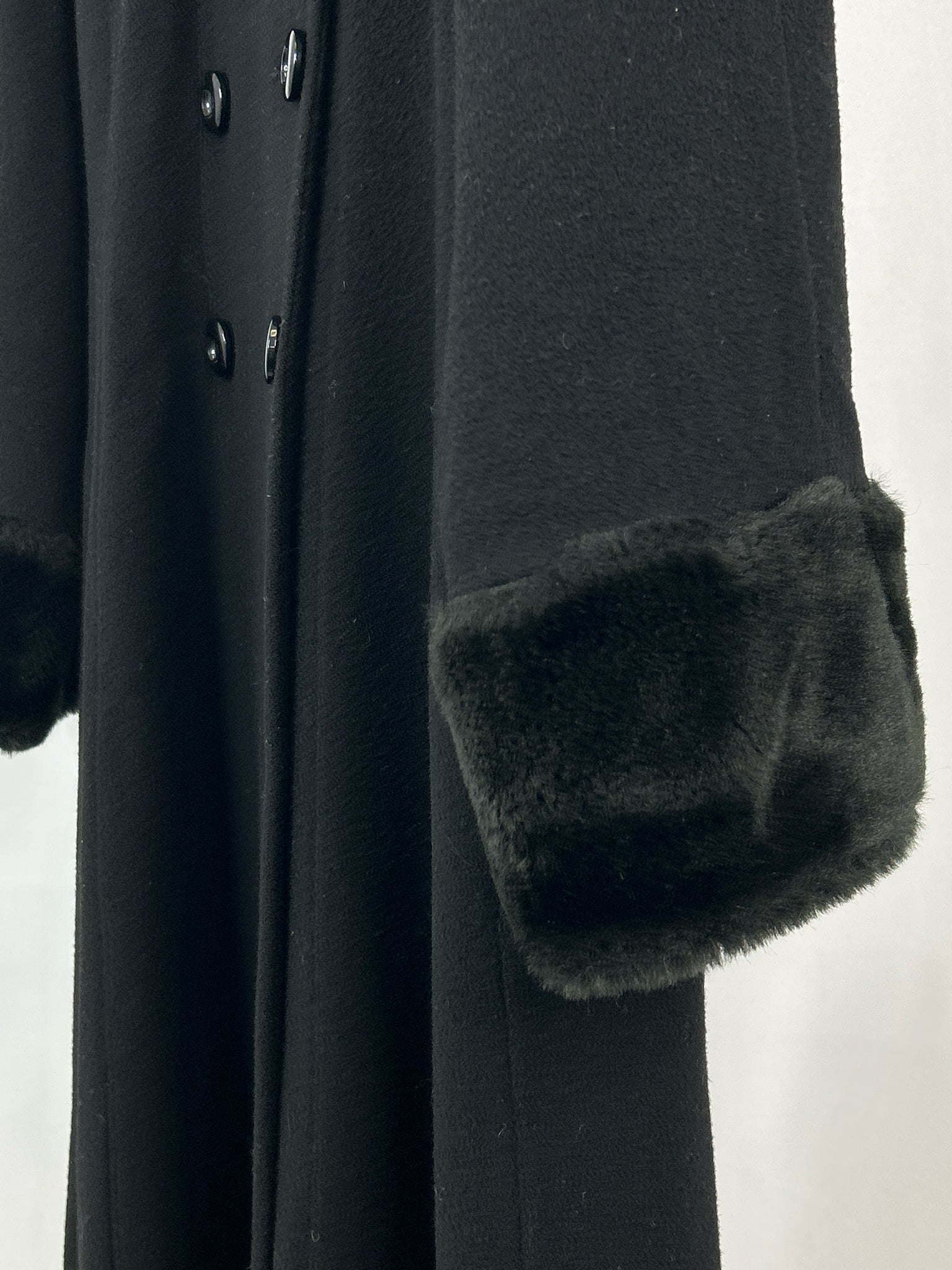 DONNYBROOK Size 8 Black Women Coat