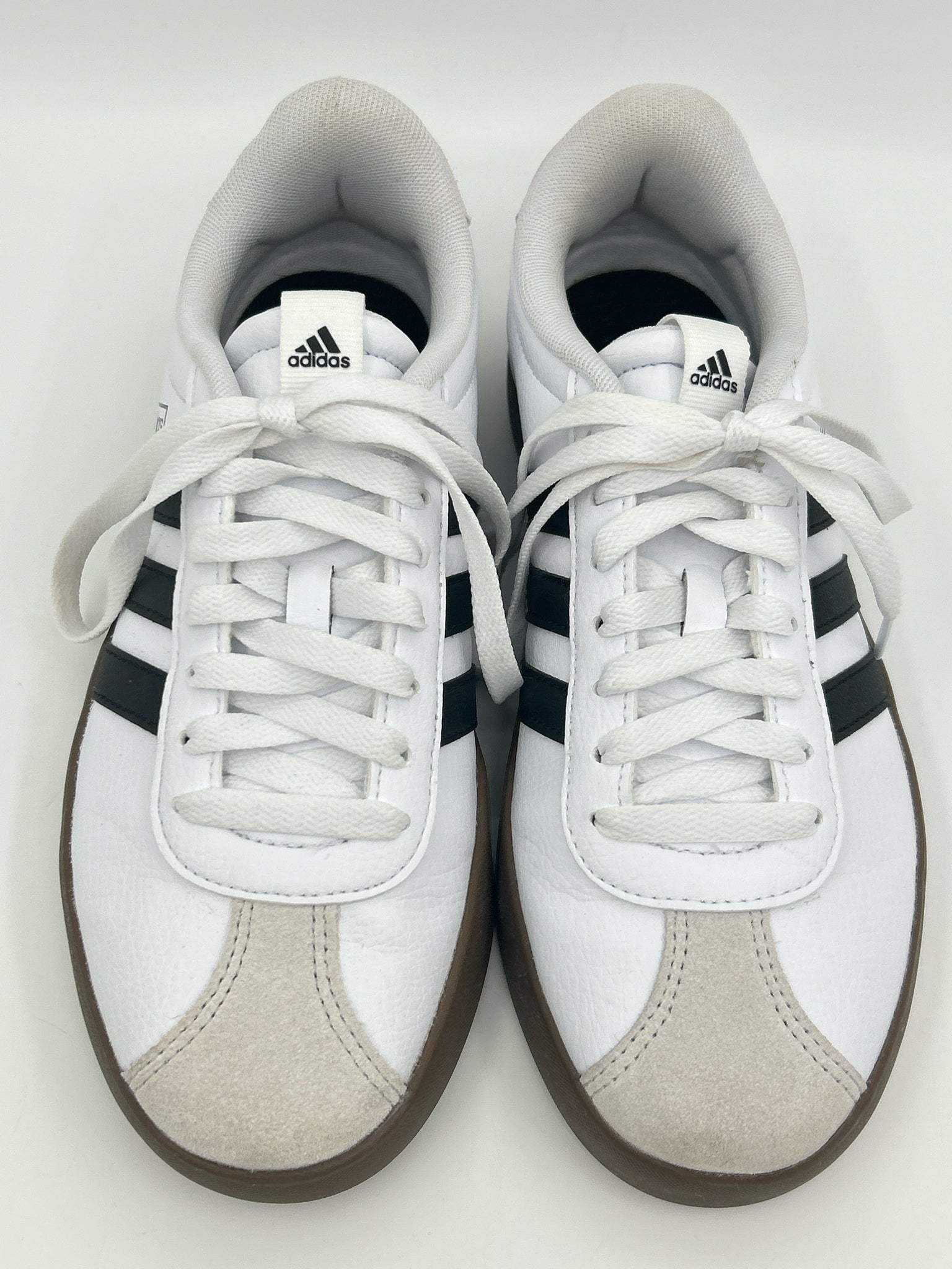 ADIDAS Size 7 White Women Sneakers