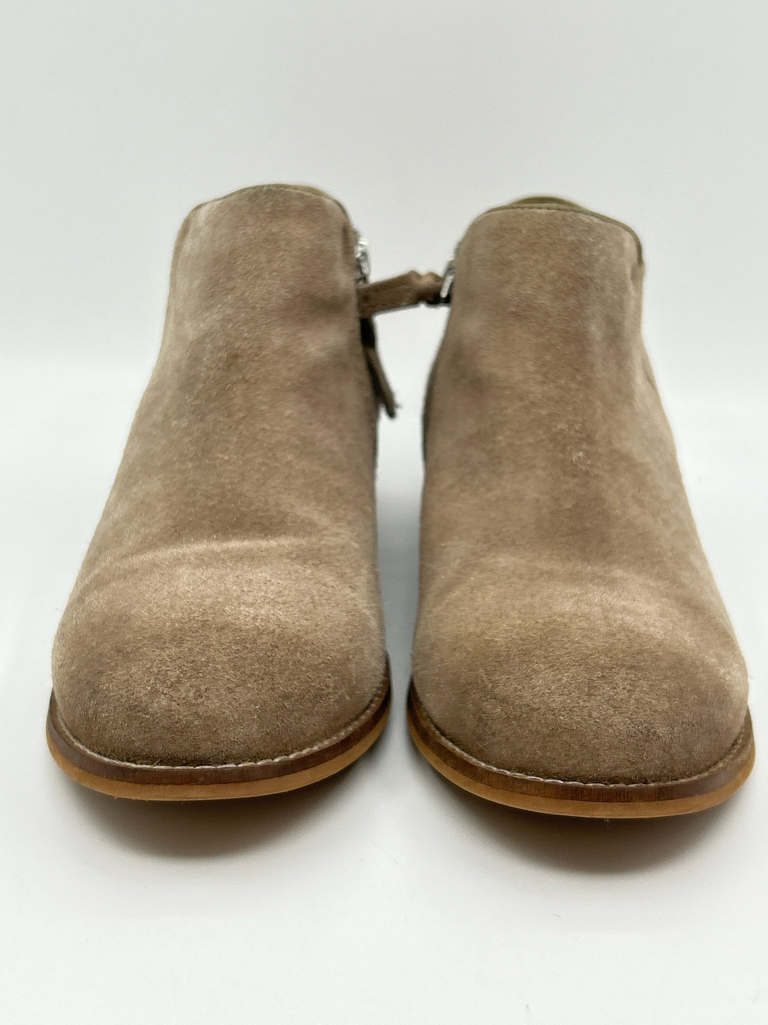 SOFTWALK Size 9.5N Beige Women Booties