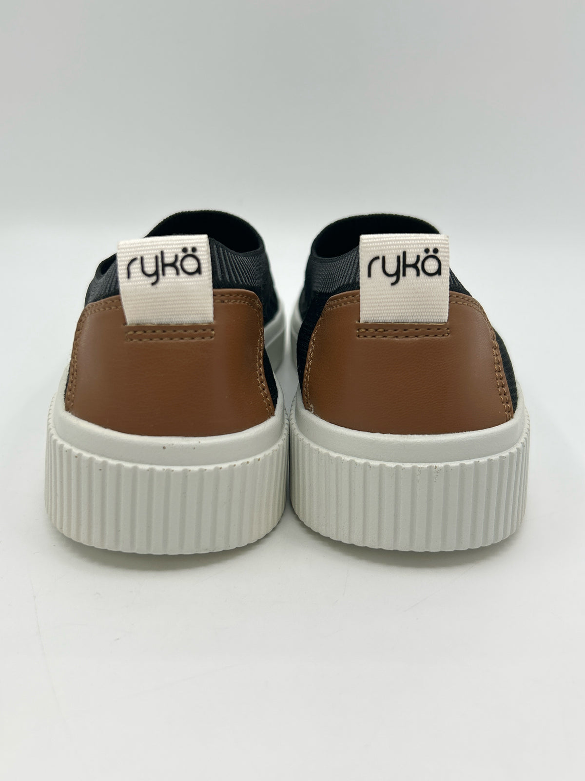 RYKA Size 9M Black Women Sneakers