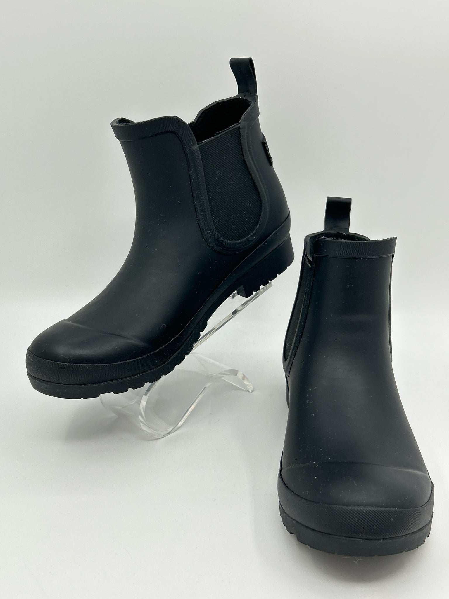 SPERRY Size 6.5M Black Women Rainboots