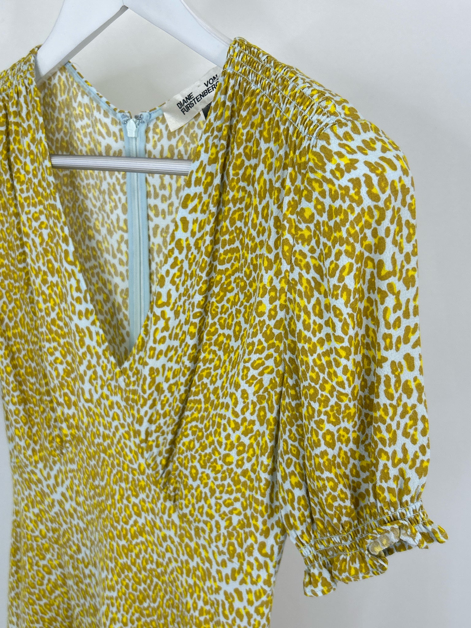 DIANE VON FURSTENBERG Size 0 Yellow Print Women Dress