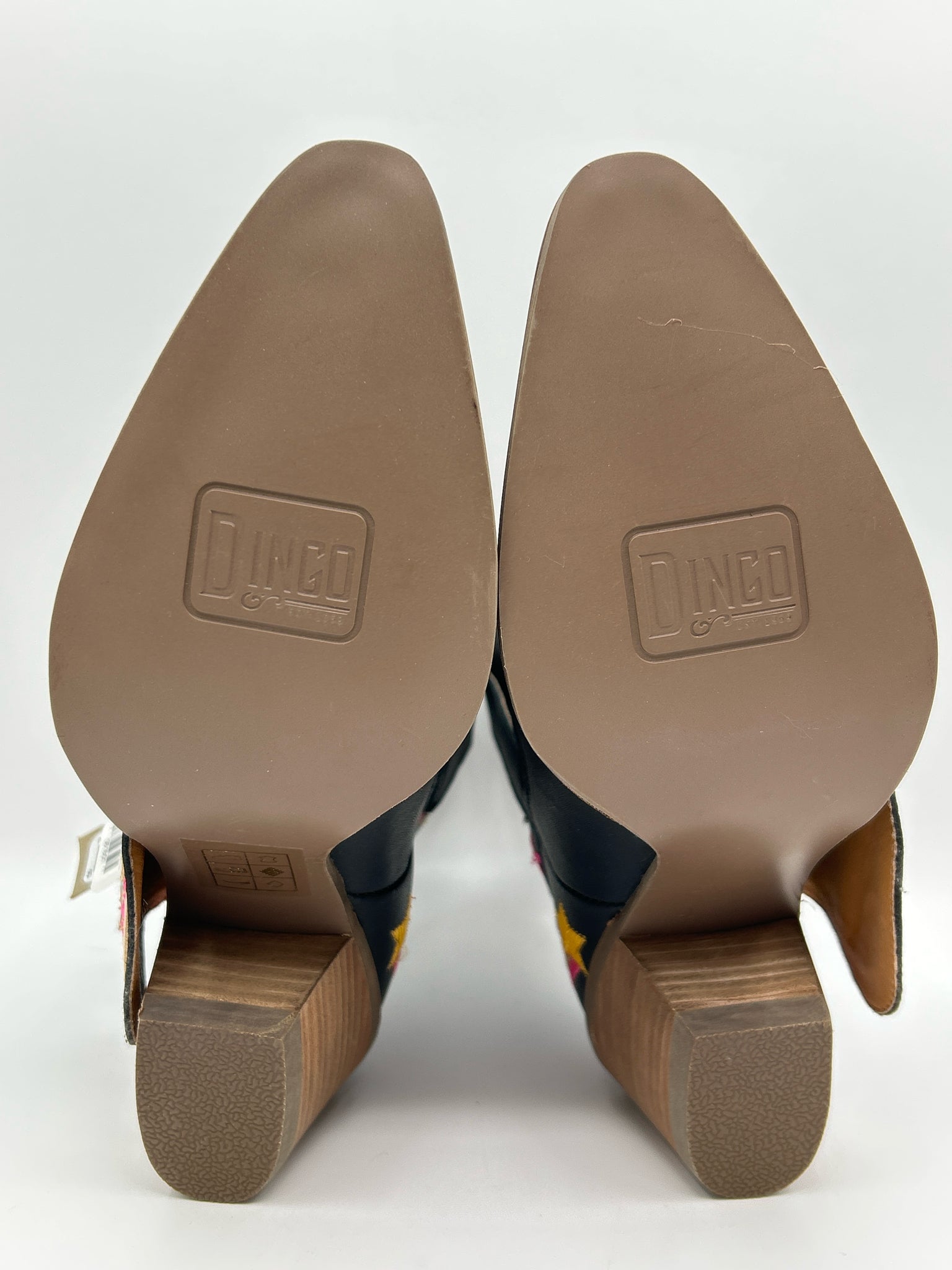 DINGO NWT Size 7 Black Print Women Booties