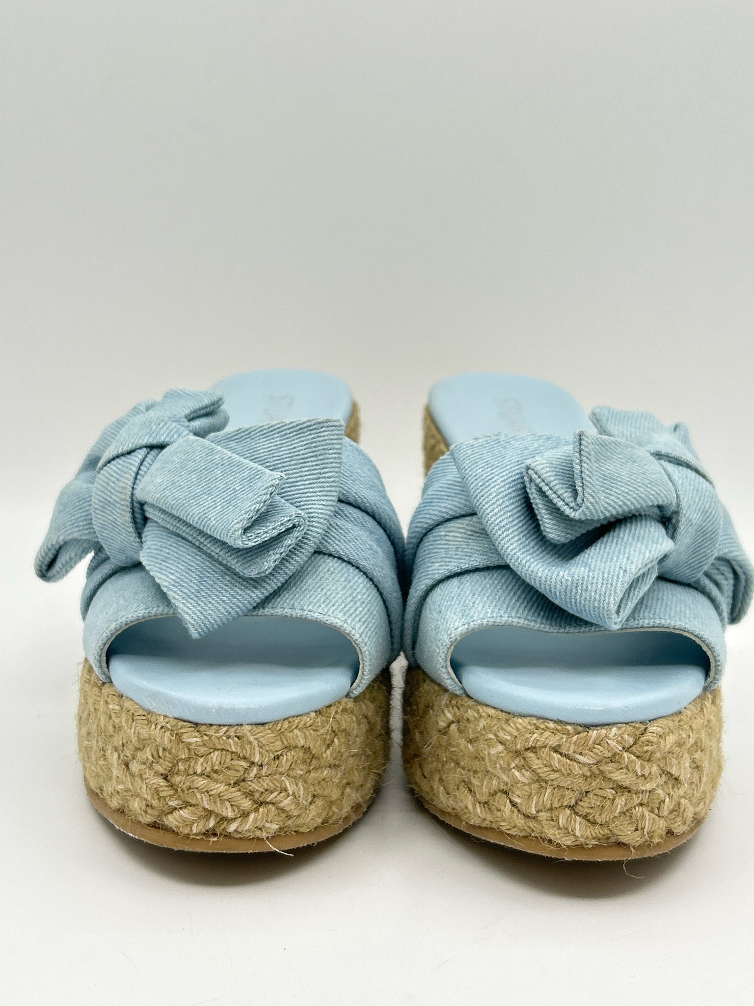 STUART WEITZMAN Size 7.5B BLUE DENIM Women Sandal