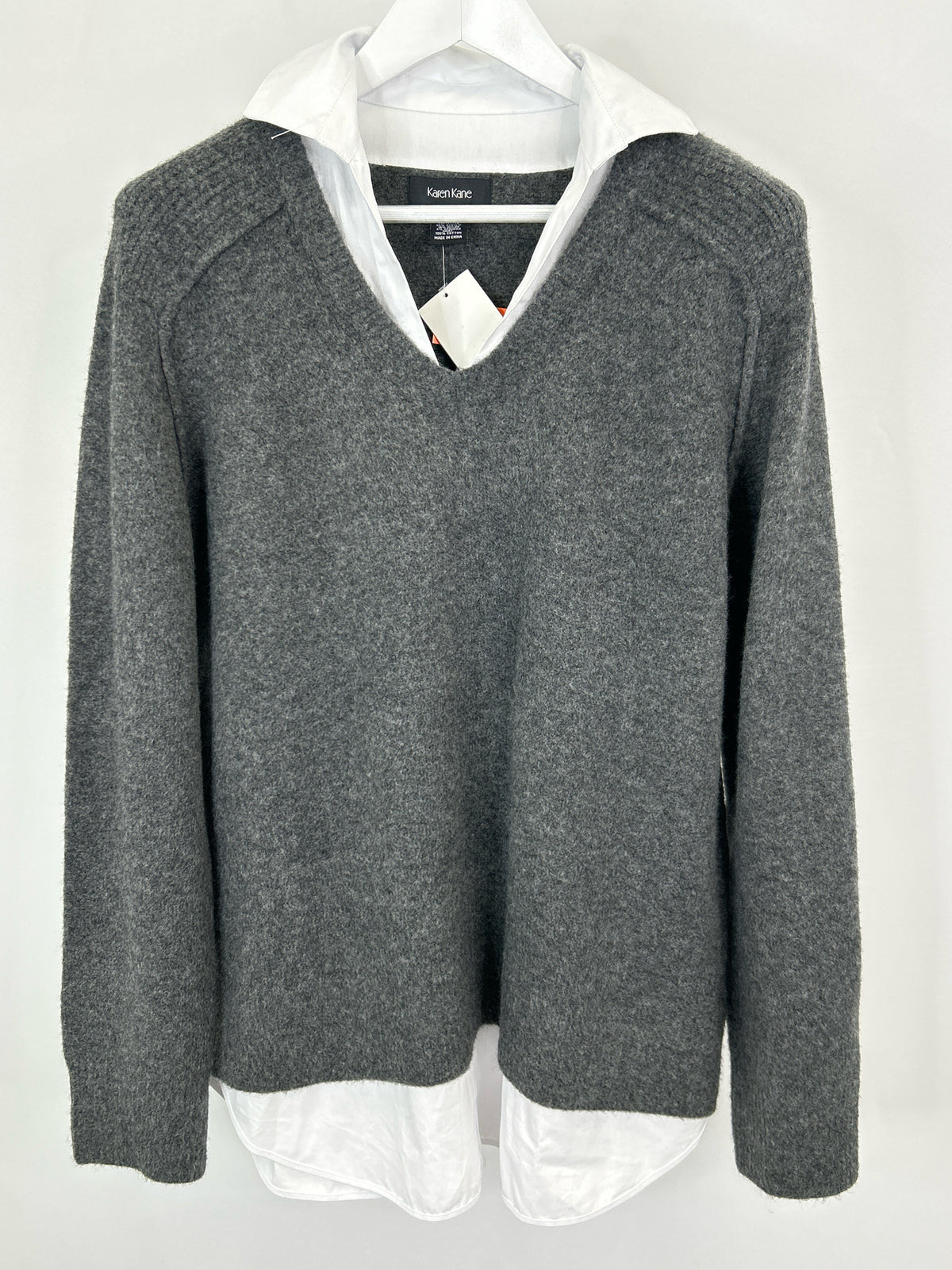 KAREN KANE NWT Size XL GRAY AND WHITE Women Sweater