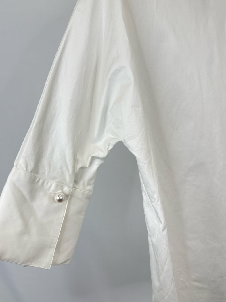 TUCKERNUCK NWT Size M White Women Tunic