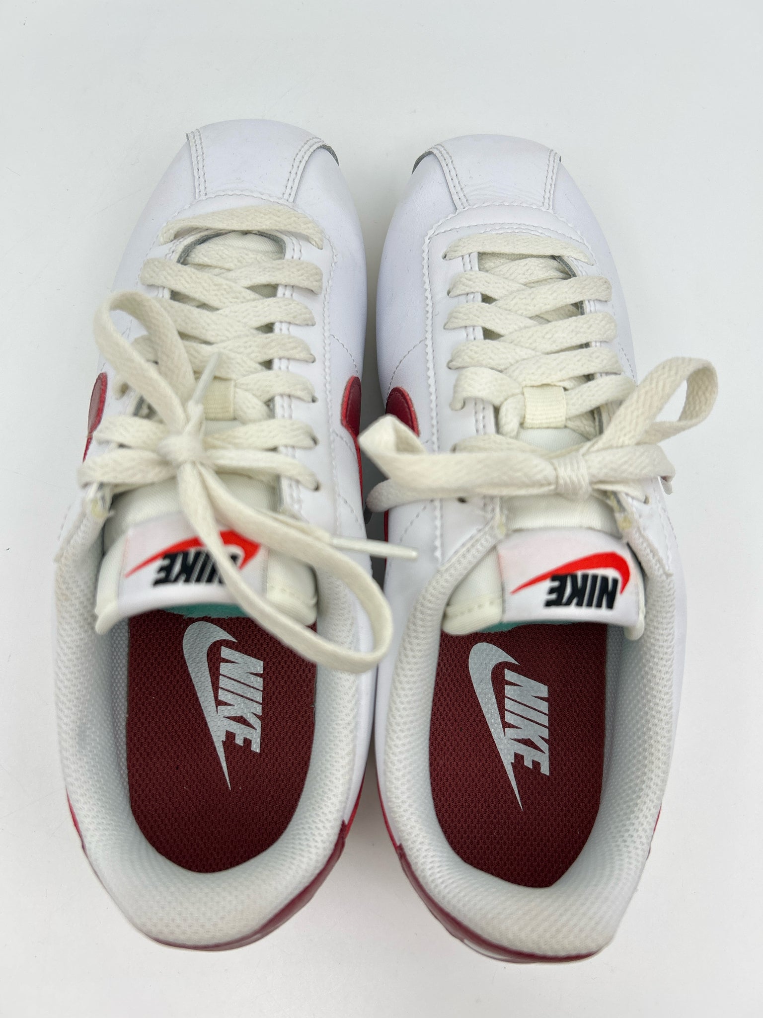 NIKE Size 7 White Women Sneakers