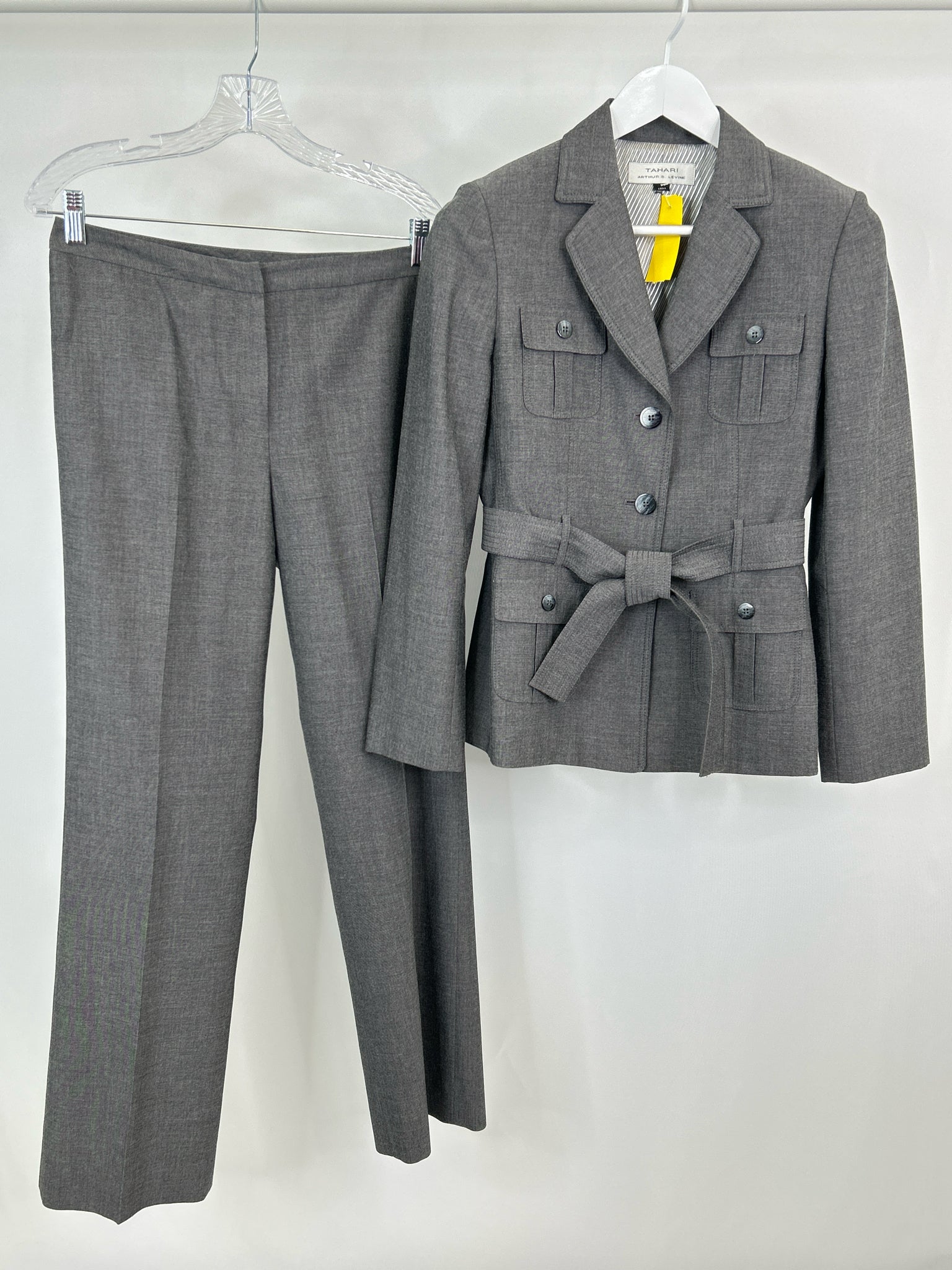 TAHARI Size 6 Grey Women 2-Piece w/pants