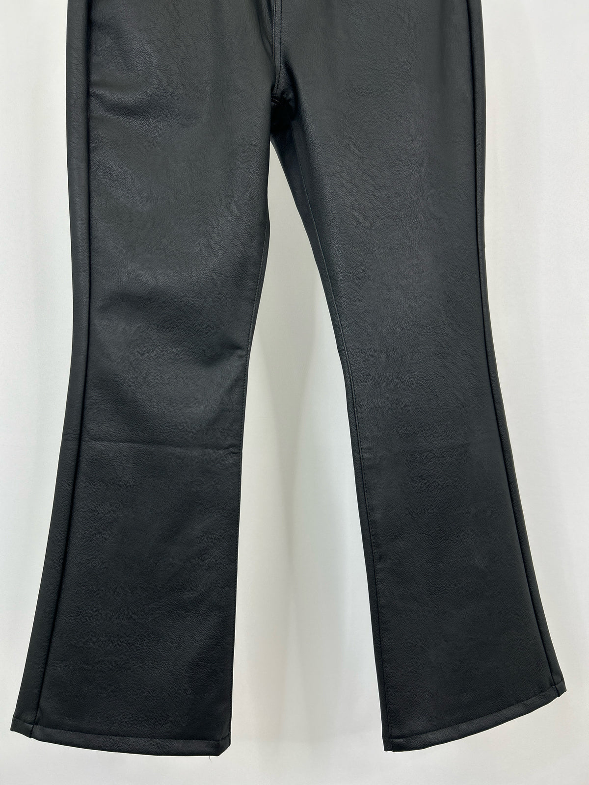 KanCan Size 7/27 Black Women Pants
