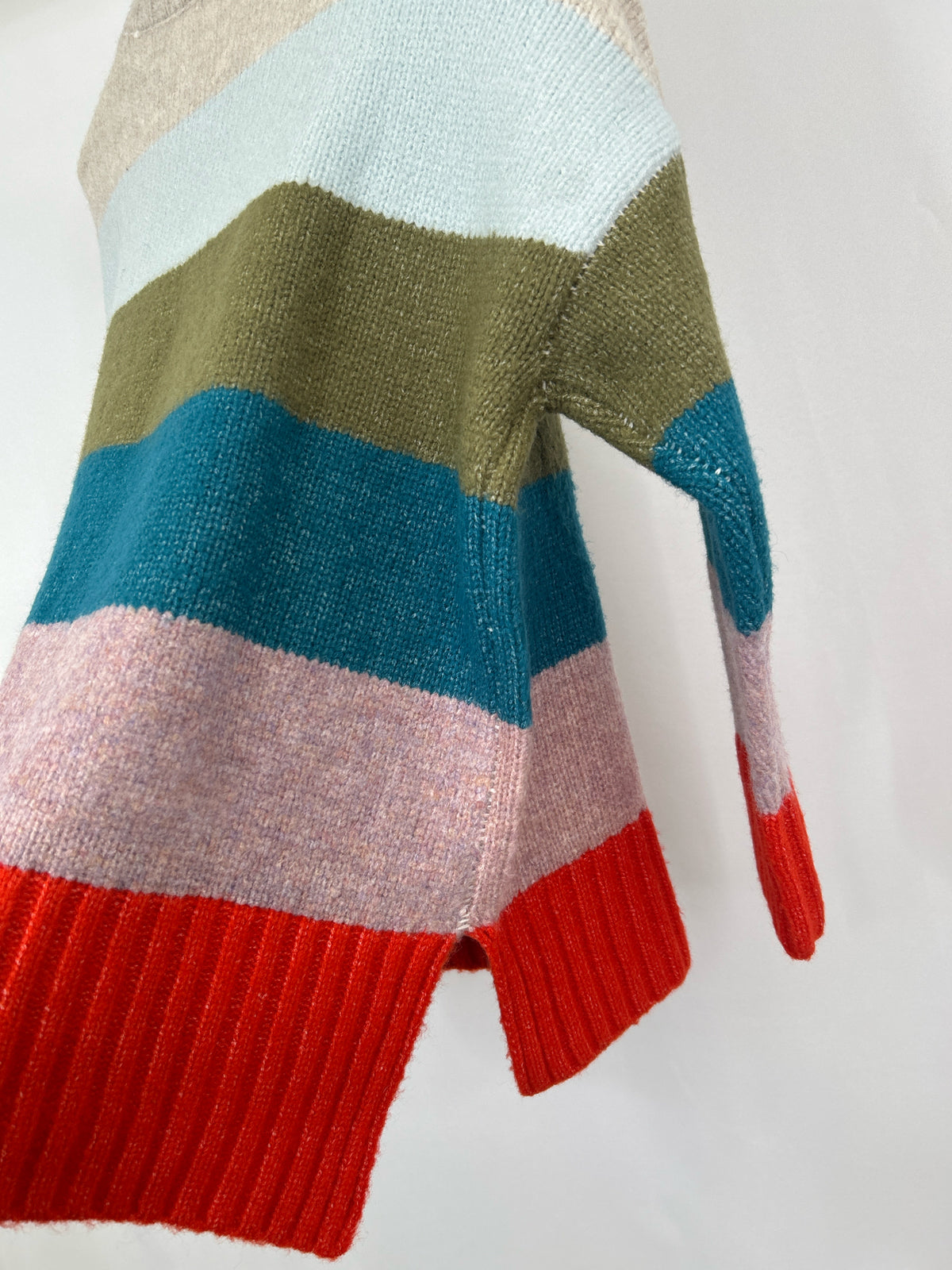MERSEA Size One Size Multi-Color Women Sweater