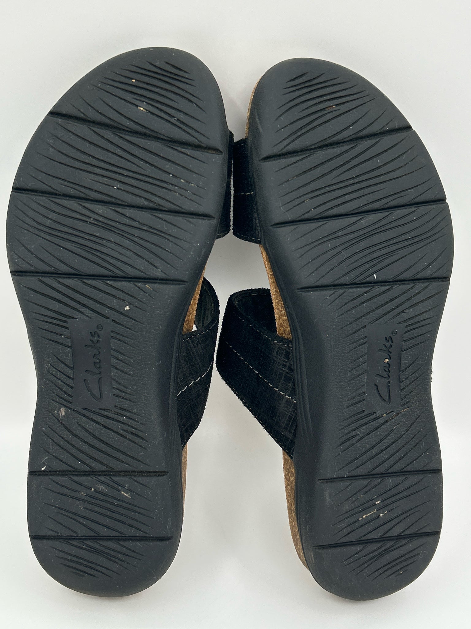 CLARKS Size 8.5 Black & Brown Women Sandal
