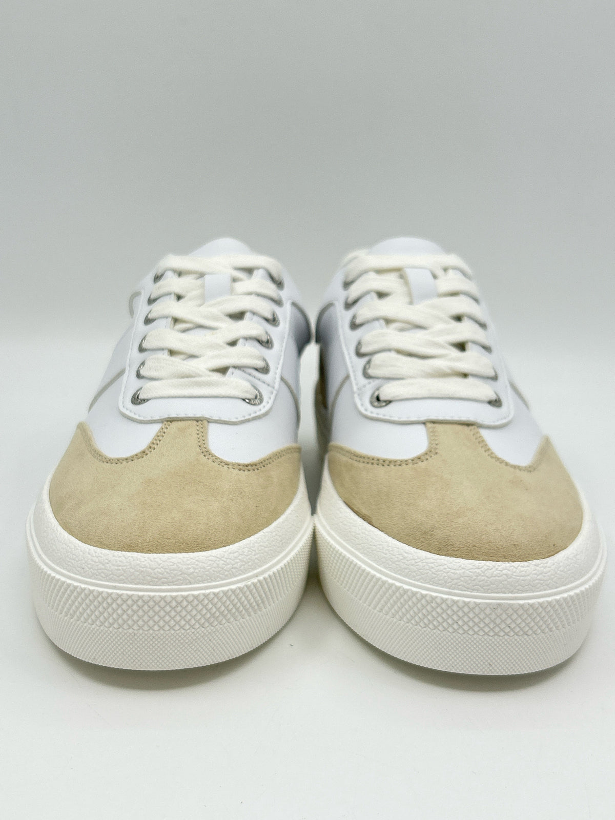 J/Slides Size 8M White and Sand Women Sneakers