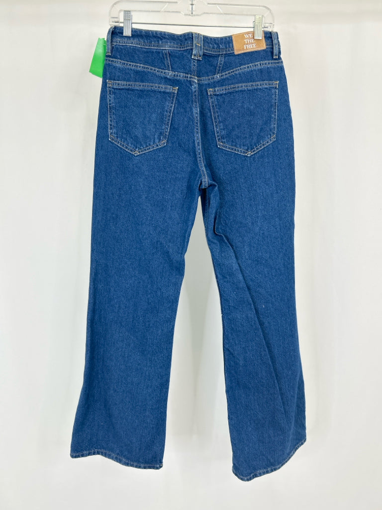FREE PEOPLE Women Size 29/8 BLUE DENIM jeans