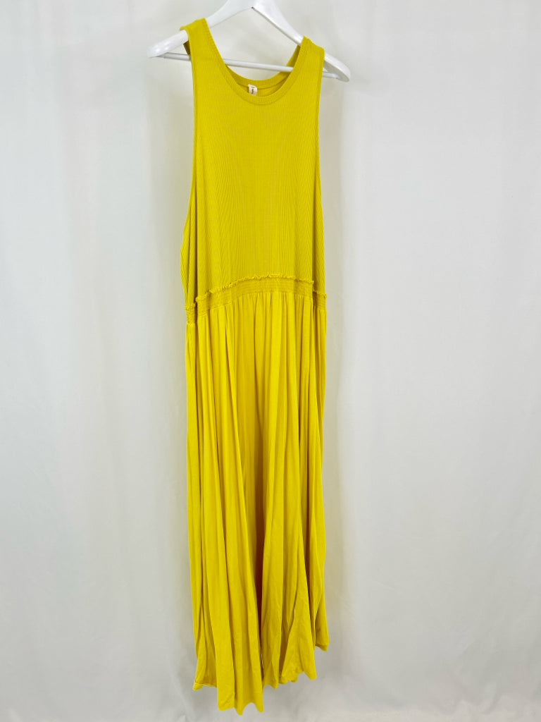 DAILY PRACTICE Women Size 3X Yellow Dress