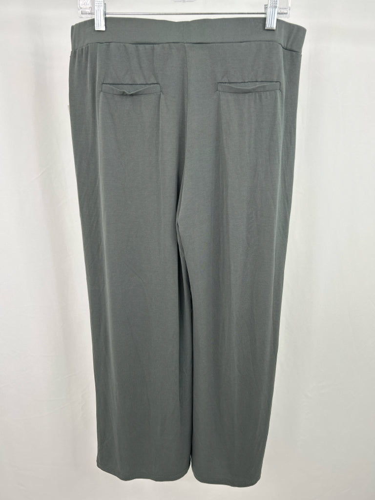 CROSBY Women Size XL Olive Pants NWT