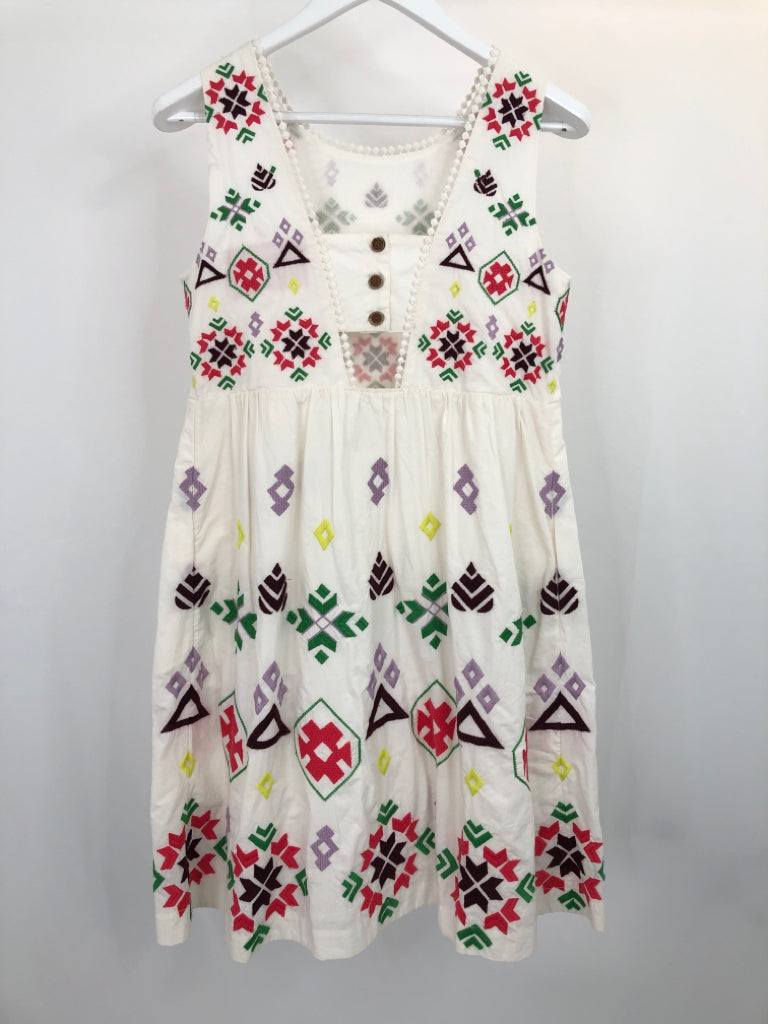 ANTHROPOLOGIE Women Size S White Dolly Embroidered Dress NWT