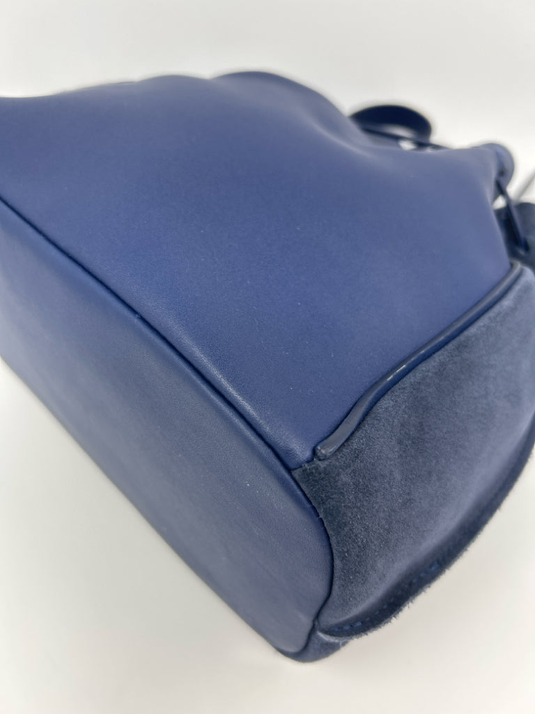 LONGCHAMP Blue Bucket Bag Purse