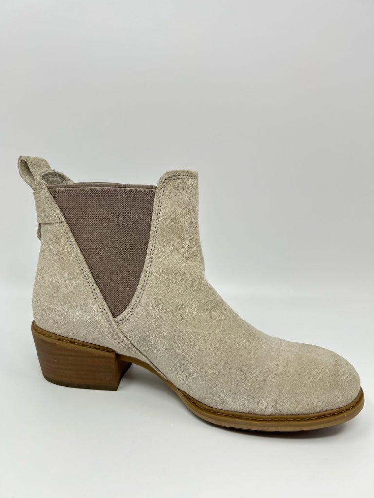 TIMBERLAND Women Size 8.5 Taupe Sutherlin Booties